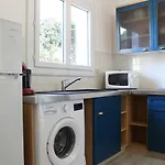 Holiday home Maison 2 Pieces 4 Pers A La Cotiniere, Parking, Proche Ocean - Fr-1-246a-95